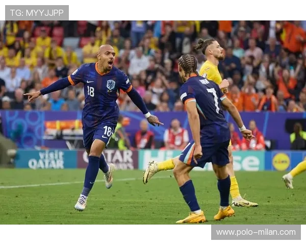 荷兰足球队明星球员盘点 领军人物与崭新锋线崛起