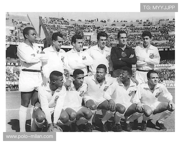 足球纪念日里那些铭刻历史的传奇球星与难忘瞬间 足球纪念日里那些铭刻历史的传奇球星与难忘瞬间